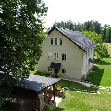 Dom Na Skraju Lubomierz (Lower Silesia)